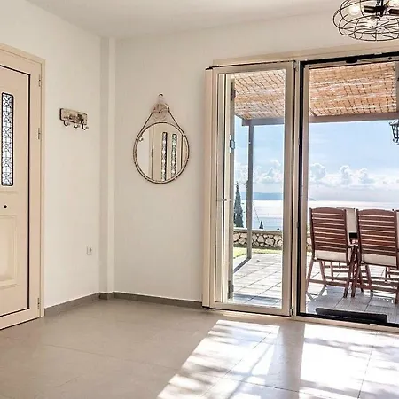 ヴィラ The Cerulean Villa. The Concord Of Blue And Green!